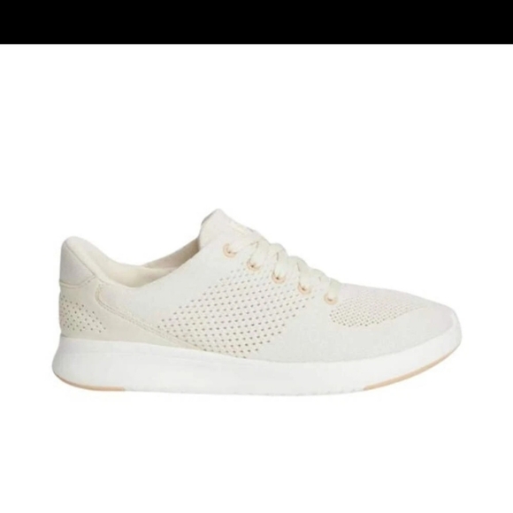 NWT Kizik Lima Unisex Hands-Free Slip-On Sneakers – White Women's Cream Sneakers - Picture 2 of 9